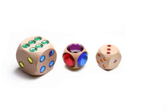 03501500-Regenbogenwuerfel-midi_6-1080x720_483fc270-3ca6-4600-b26c-68eb4cd4e98b - kunstundspiel