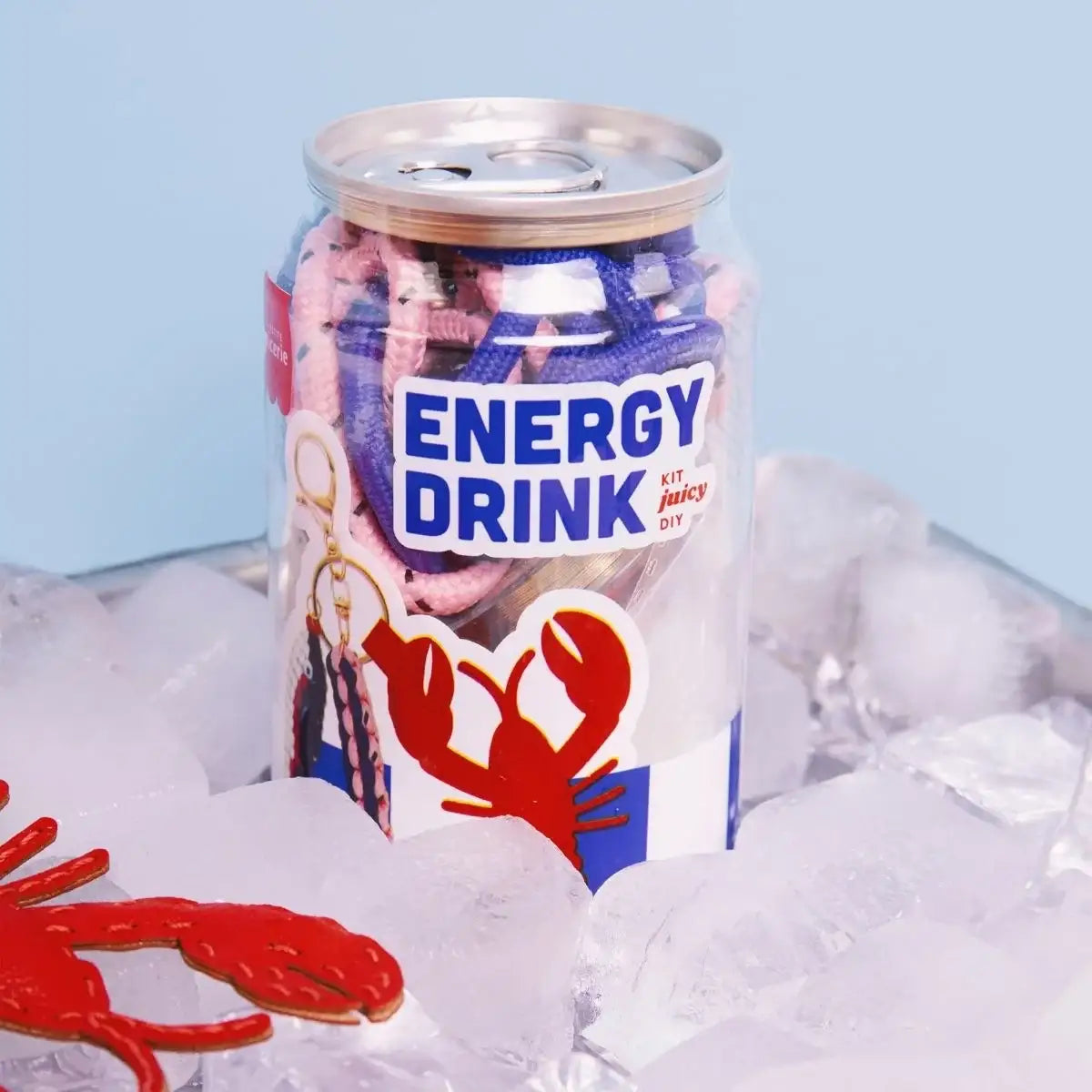 DIY Energy Drink Kit mit bunten Schnüren und Hummer-Motiv, perfekt für kreative Bastelprojekte
