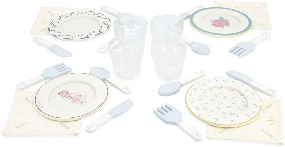 janod-picknickkoffer-spielzeug-shiny-grandma-mehrfarbig-2_85ee4c88-e23e-4f86-87eb-09a998740fc2 - kunstundspiel 