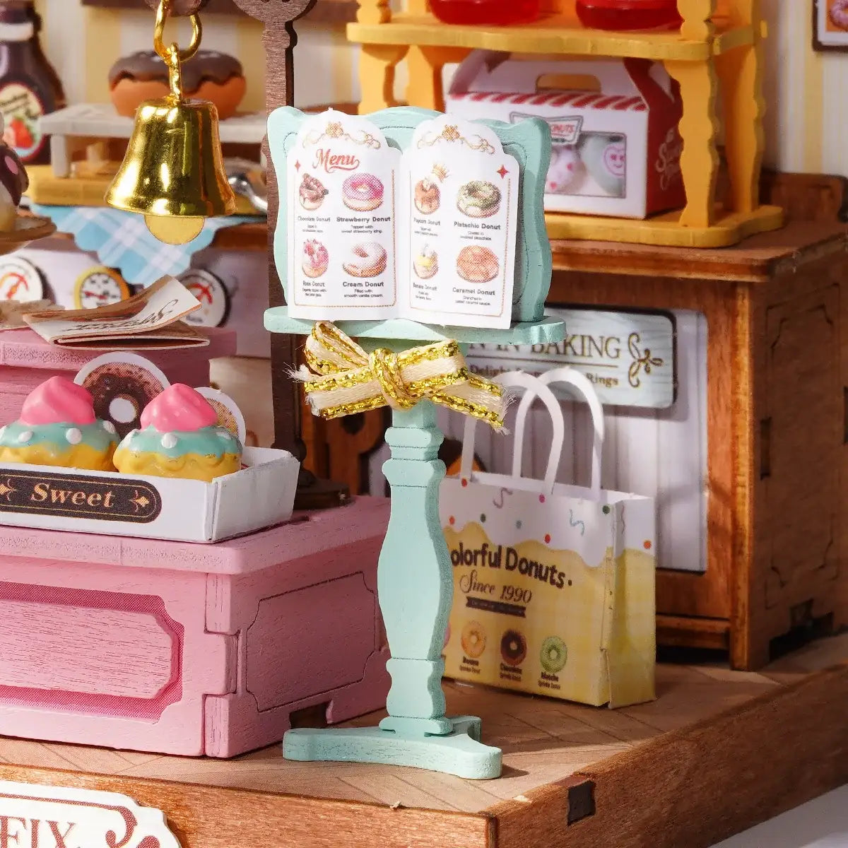 Sweetie-sDonutShop-7-3_1800x_82b812e8-0b48-4e8a-bd17-9218ed656602 - kunstundspiel 