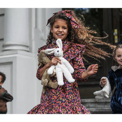 schlenker-tierpuppe-hase-klein-or-weiss-kunstundspiel-4 - kunstundspiel 