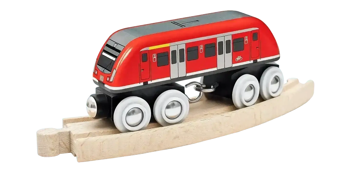 Zug Triebwagen DB Regio Lalok